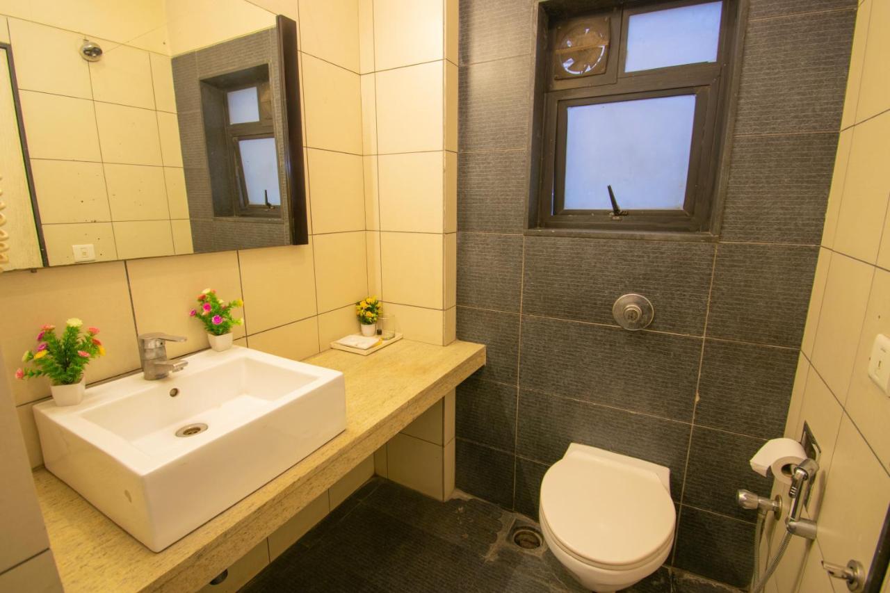 Octave Koregaon Park Pune Exterior foto