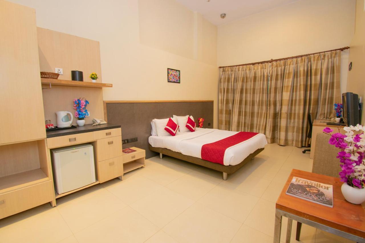 Octave Koregaon Park Pune Exterior foto